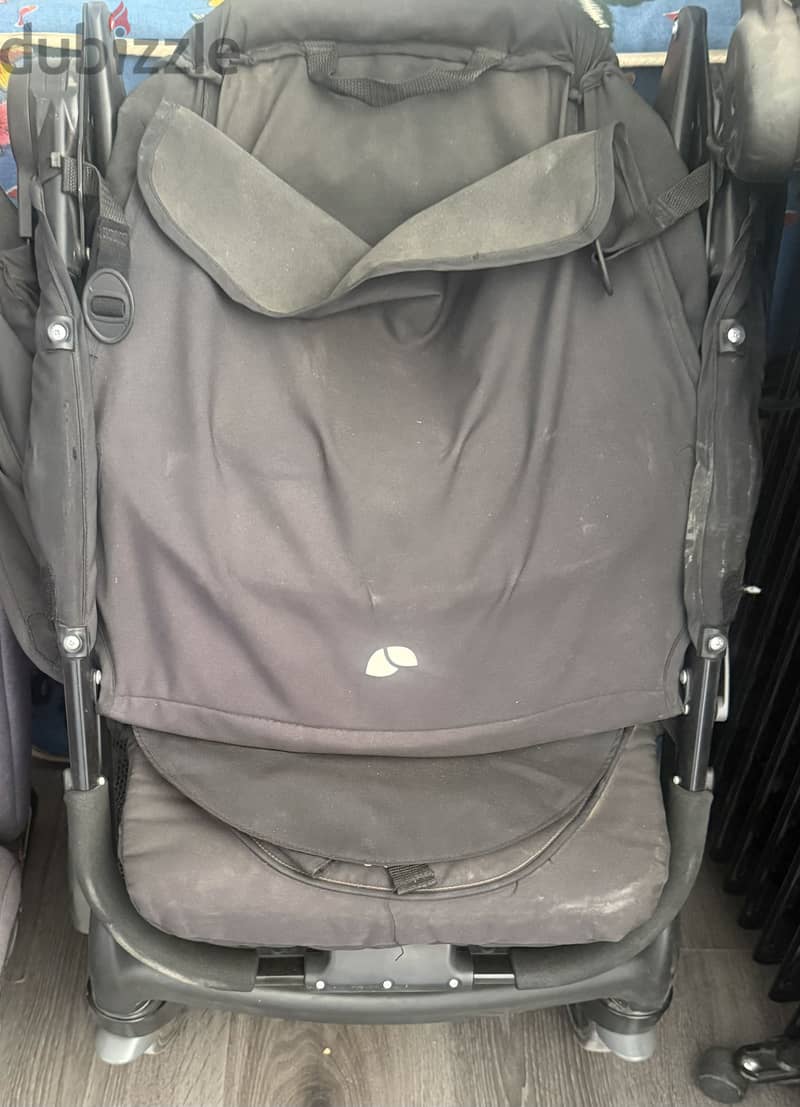 Carseat and stroller 1
