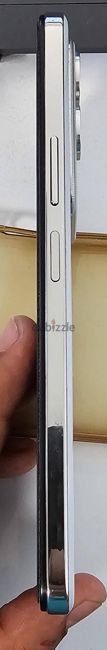 Vivo Y29 2