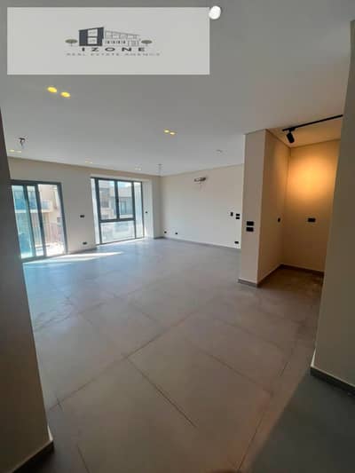 شقة للبيع أول سكن في سوديك إيستاون Sodic Eastown East Park New Cairo 156 متر 3 غرف نوم تشطيب مالك فيو لاندسكيب