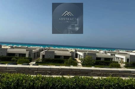 شاليه للبيع استلام فورى باطلاله على اللاجون تشطيب الترا مودرن سو بسور مع سيزار سوديك و  فوكا باى