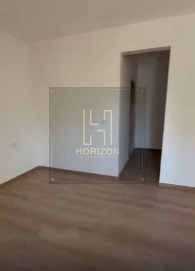 بفيو مميز شقة بالمطبخ و تكيقات 2 نوم ايجار كمبوند فيفث سكوير المراسم التجمع القاهرة الجديدة Apartment rent Fifth Square Marasem
