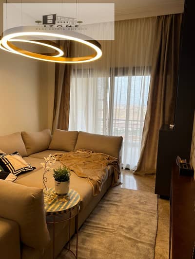 توين هاوس مفروش بالكامل للإيجار في أب تاون كايرو ليفانا Uptown Cairo Levana New Cairo 226 متر مباني و380 متر أرض حمام سباحة وجاكوزي
