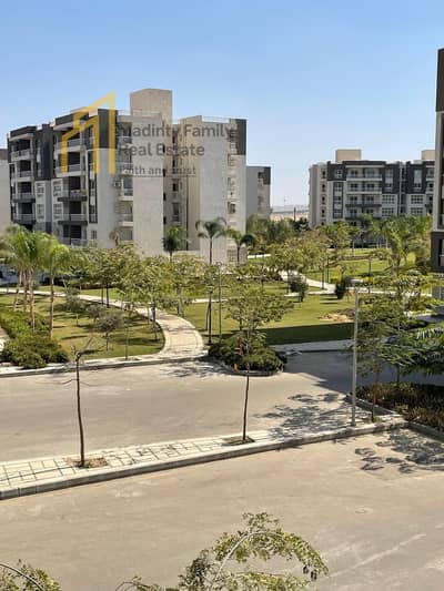 Exclusive apartment for rent in Madinaty, excellent finishing, 78m B12, park and garden view