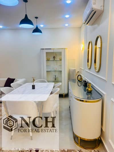 **للإيجار | شقة مفروشة بالكامل في Lake View Residence – القاهرة الجديدة**  استمتع بأسلوب حياة فاخر داخل **Lake View Residence**، أحد أرقى المجتمعات ال