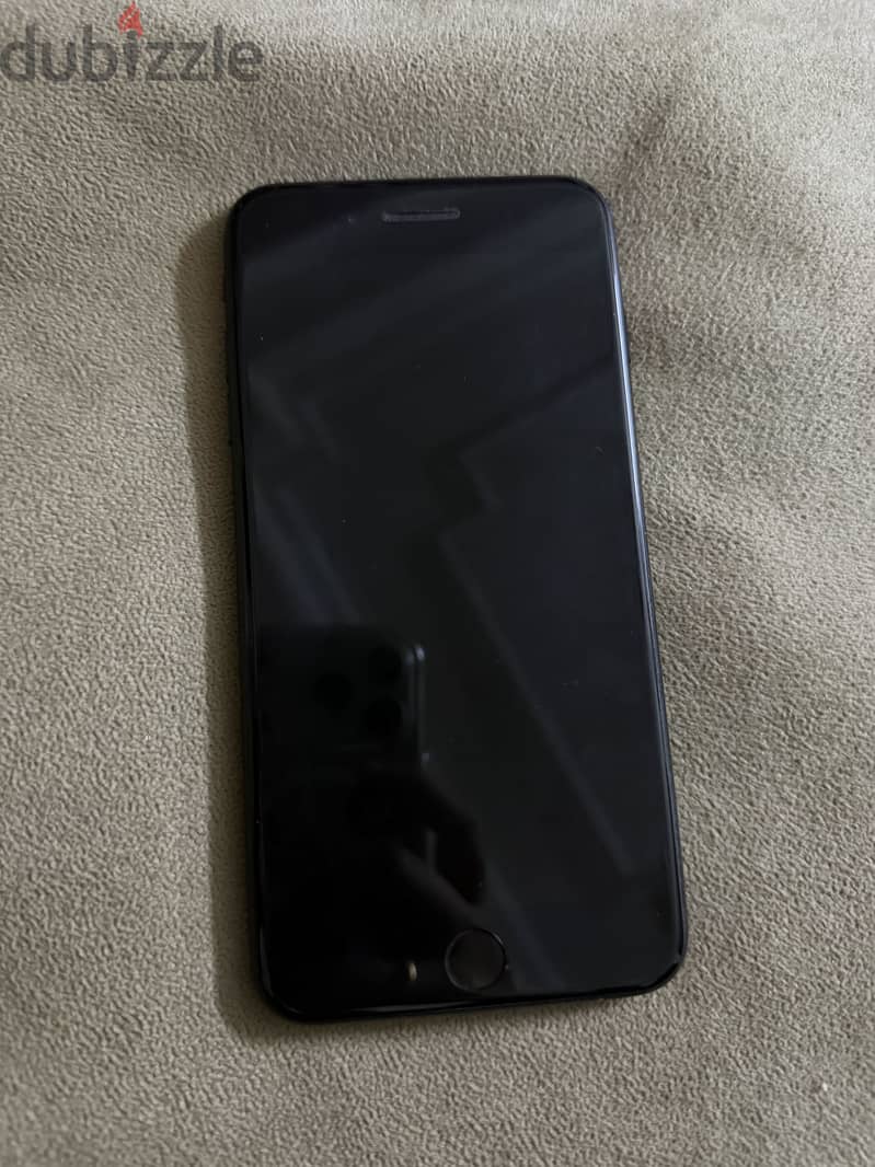 Apple - iPhone 7 Plus 1