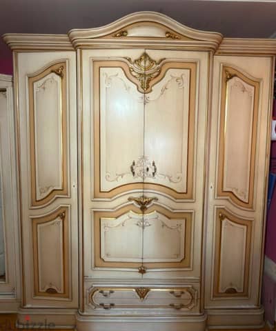 غرفة نوم خشب زان دمياطي لقطه فوق الممتاز Bedroom