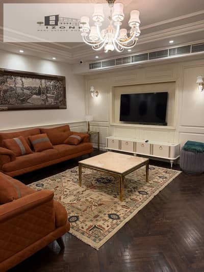 شقة مفروشة بالكامل للبيع بحديقة في هايد بارك Hyde Park New Cairo 191 متر وحديقة 134 متر 2 غرفة نوم 3 حمامات