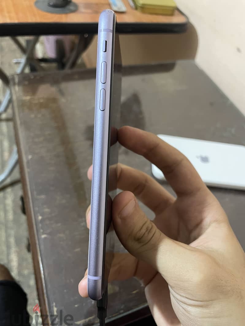 Apple - iPhone 11 1