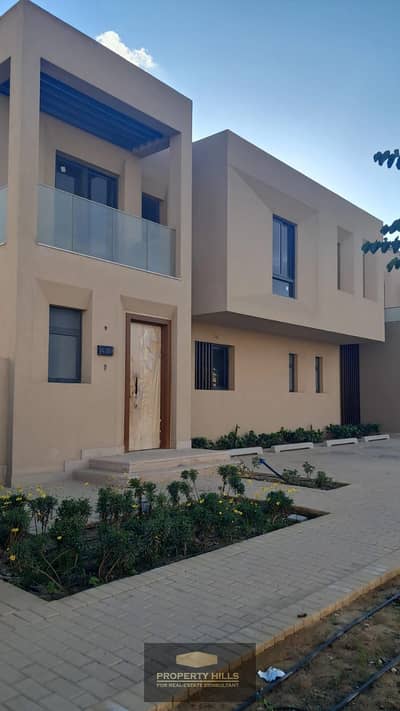 شقة كاملة التشطيب جاهزة للمعاينة بفيو مفتوح على اللاند سكيب داخل فاي vye من سوديك و دقائق من بيفرلى هيلز