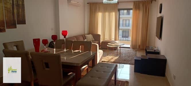 متشطبة بالكامل للاستلام الفوري شقة ل160م لبيع في فيفث سكوير المراسم القاهرة الجديدة Fifth Square El Marassem New Cairo