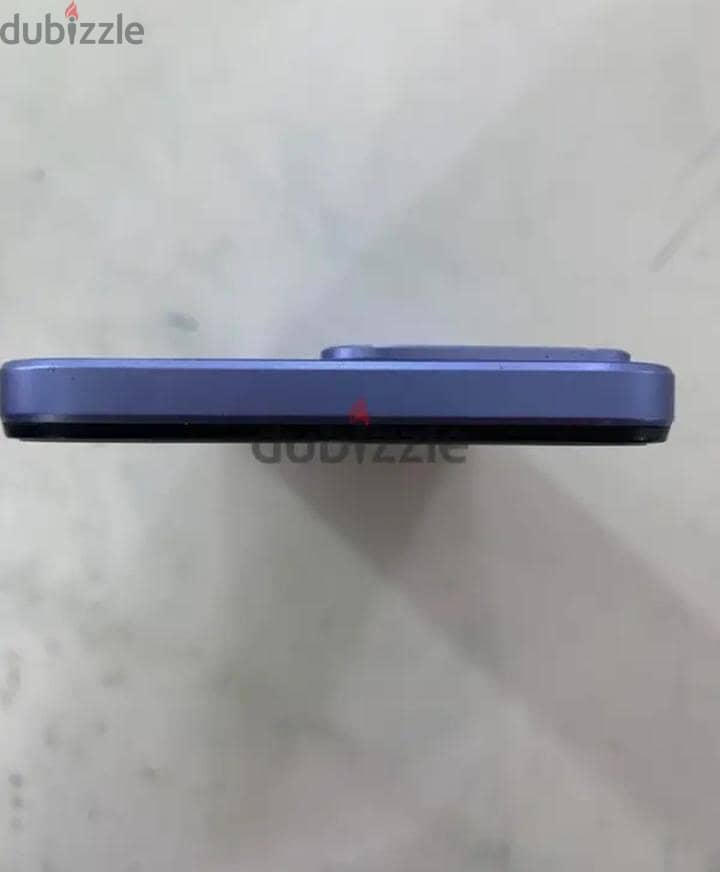 Realme C85 4