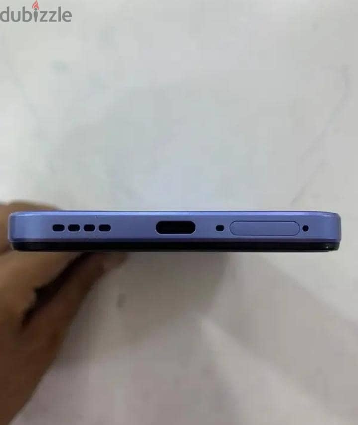 Realme C85 5