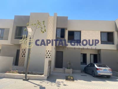 تاون هاوس ميدل للبيع في باديا - BADYA بالم هيلز