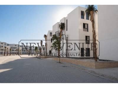 Own an upper duplex in Cali Coast by Maven Developments, one of the North Coast's newest premium destinations. The unit features a functional layout