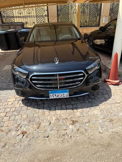 مرسيدس بنز اي 300 2024 /Mercedes-Benz E300 2024