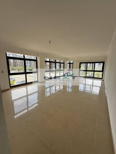 For sale in one of the best and most prestigious phases of Madinaty, a 330 sqm apartment in B8 with special finishes, a garden view, and a clear sea v