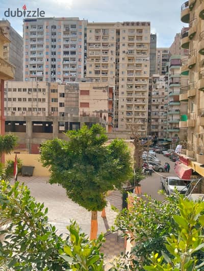 لراغبى الفرص والتميز  - للبيع شقه 180متر  بفلمنج بموقع متميز من شارع مصطفى كامل واجهات بحريه وغير مجروحة