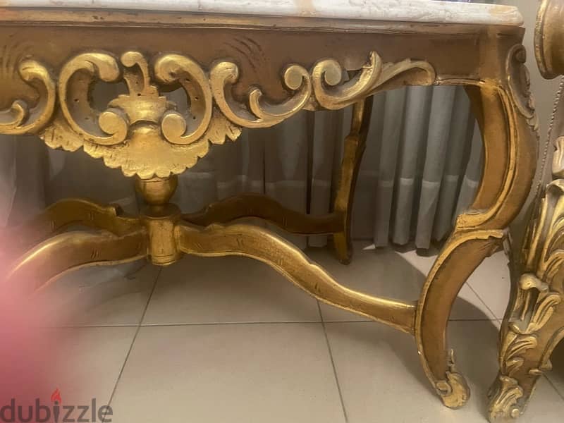 classic salon perfect condition . 7