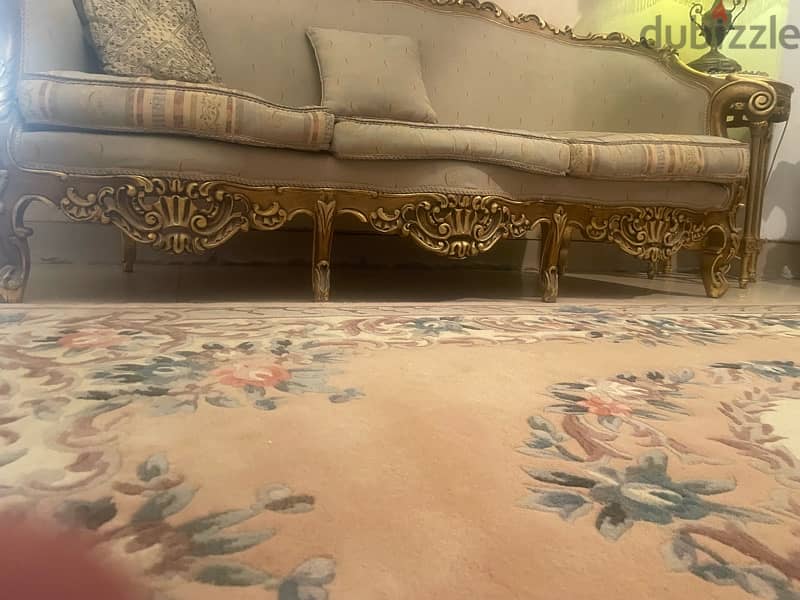 classic salon perfect condition . 8