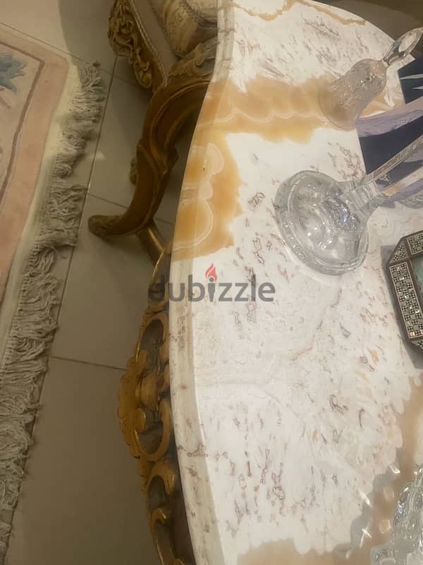 classic salon perfect condition . 9