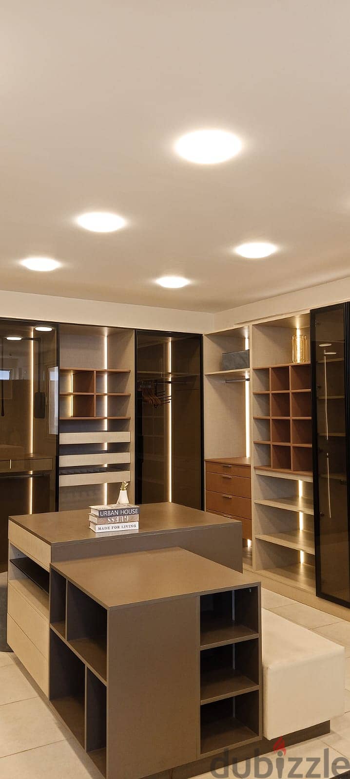 DRESSING 15