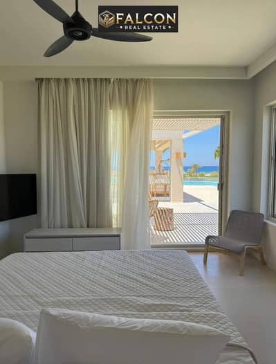 اقل سعر townhouse علي البحر ( 270م - 4 غرف ماستر ) نايا باي - Naia Bay استلام بالتشطيب Ultra Super Lux راس الحكمه - دقايق من ازها الساحل الشمالي