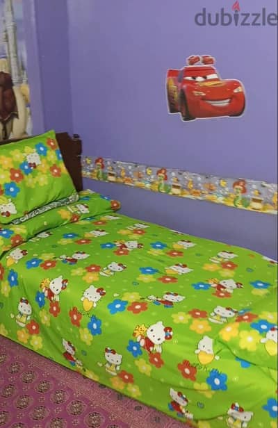 سرير مقاس 120 متر