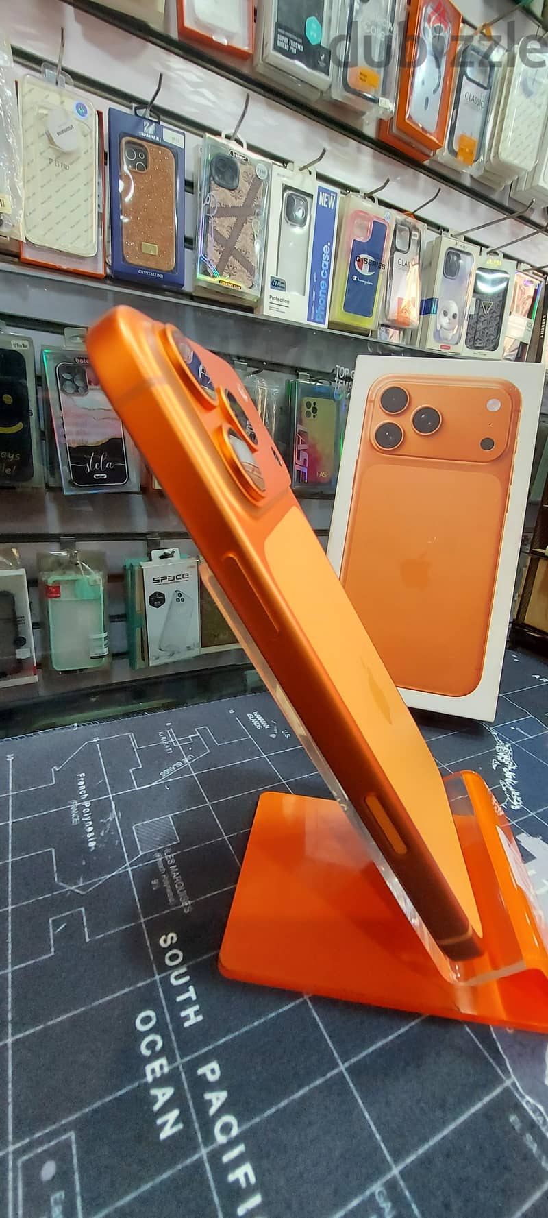 Apple - iPhone 17 Pro Max 2