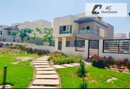 تاون هاوس كورنر مودرن 309م هايد بارك التجمع الخامس باقل مقدم وتكمله اقساط بتقسيمه مميزه direct view landscape جاهز للمعاينه