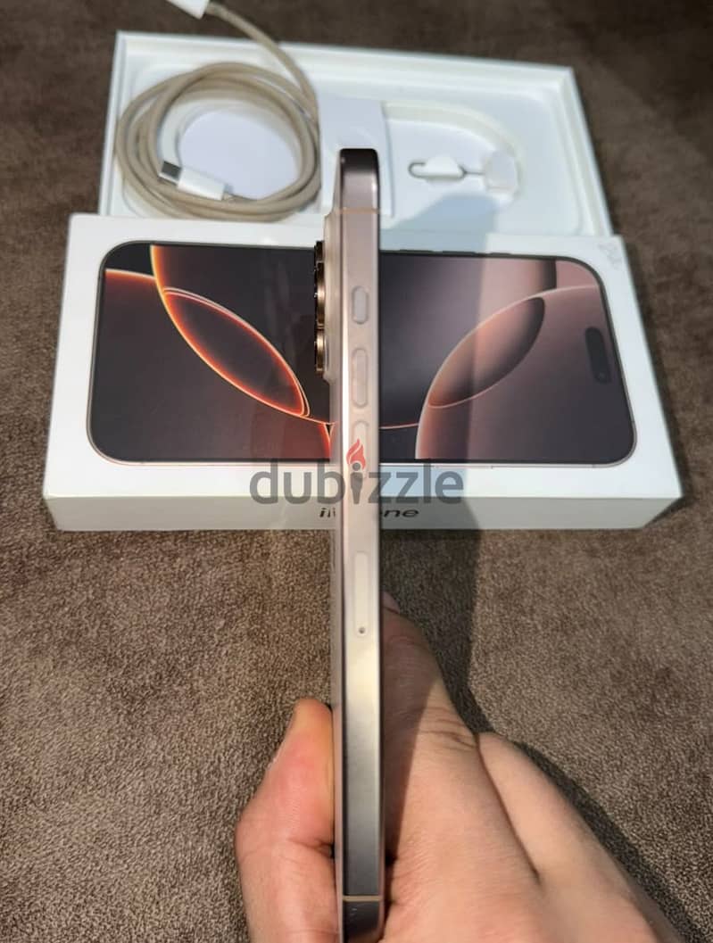 iPhone 16 pro max 1