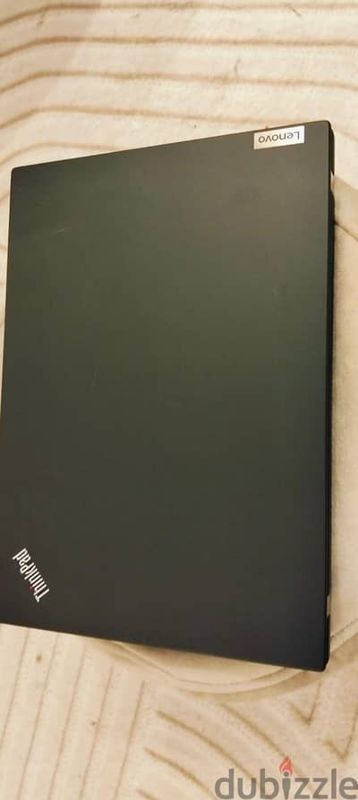 lenovo thinkpad ١٤