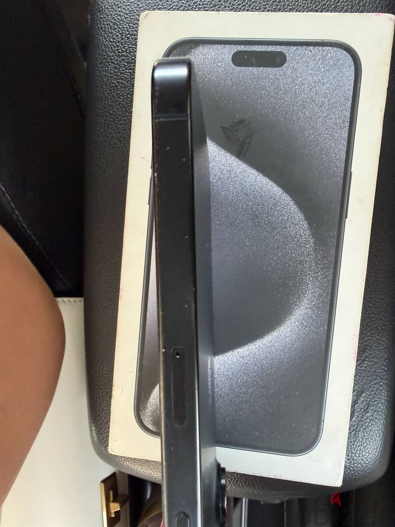 Apple - iPhone 15 Pro Max 1