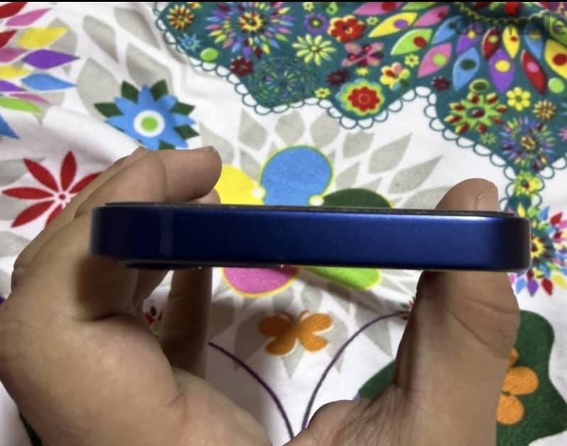 Apple - iPhone 12 mini 4