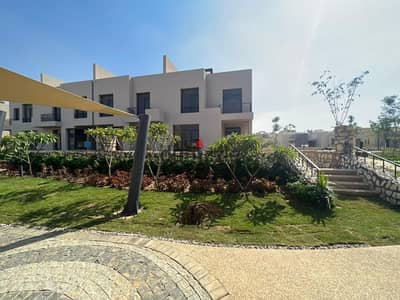 Fully Finished Townhouse In Hillside - Prime Location - Ready To Move