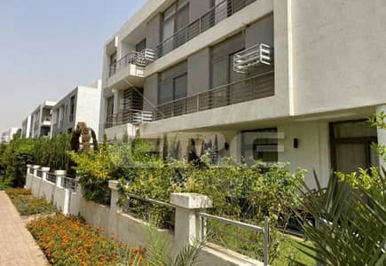 3bed apartment, fully furnished, ready to move