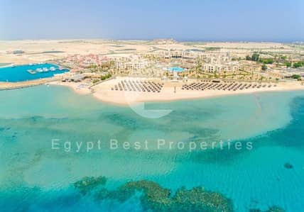 احجز شالية بجاردن على البحر متشطب بالكامل بمقدم 5%
