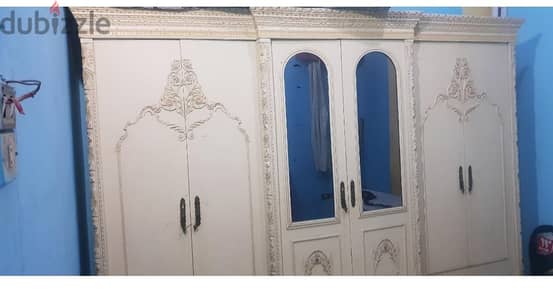 غرفه نوم كبيرة