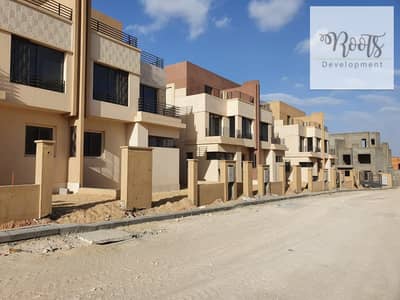 للبيع توين فيلا،استلام فوري، في كمبوند ألَما - إيوان - الشيخ ذايد  For Sale Twin Villa ,Ready to move, in Prime Location,in ALMA- Al Sheikh Zayed