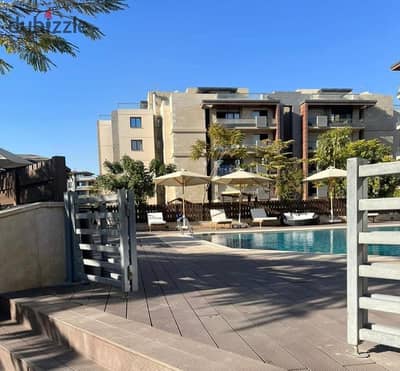 إستلام فورى شقة متشطبة بفيو حمام سباحة فى أزاد بجانب الجامعة الأمريكية وإيست تاون Azad Tameer