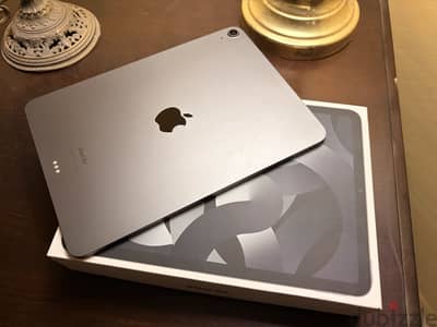 iPad Air 5th Generation (M1 chip)