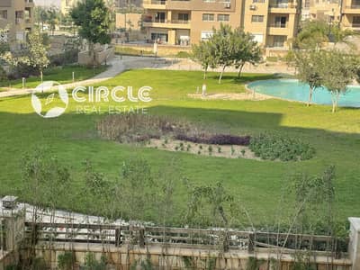 شقة تشطيب كامل بإطلالة مميزة على لاندسكيب للبيع في ذا سكوير  التجمع الخامس القاهرة الجديدة بالقرب من الجامعة الأمريكية