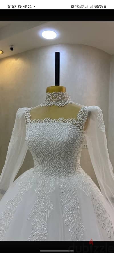 wedding dress