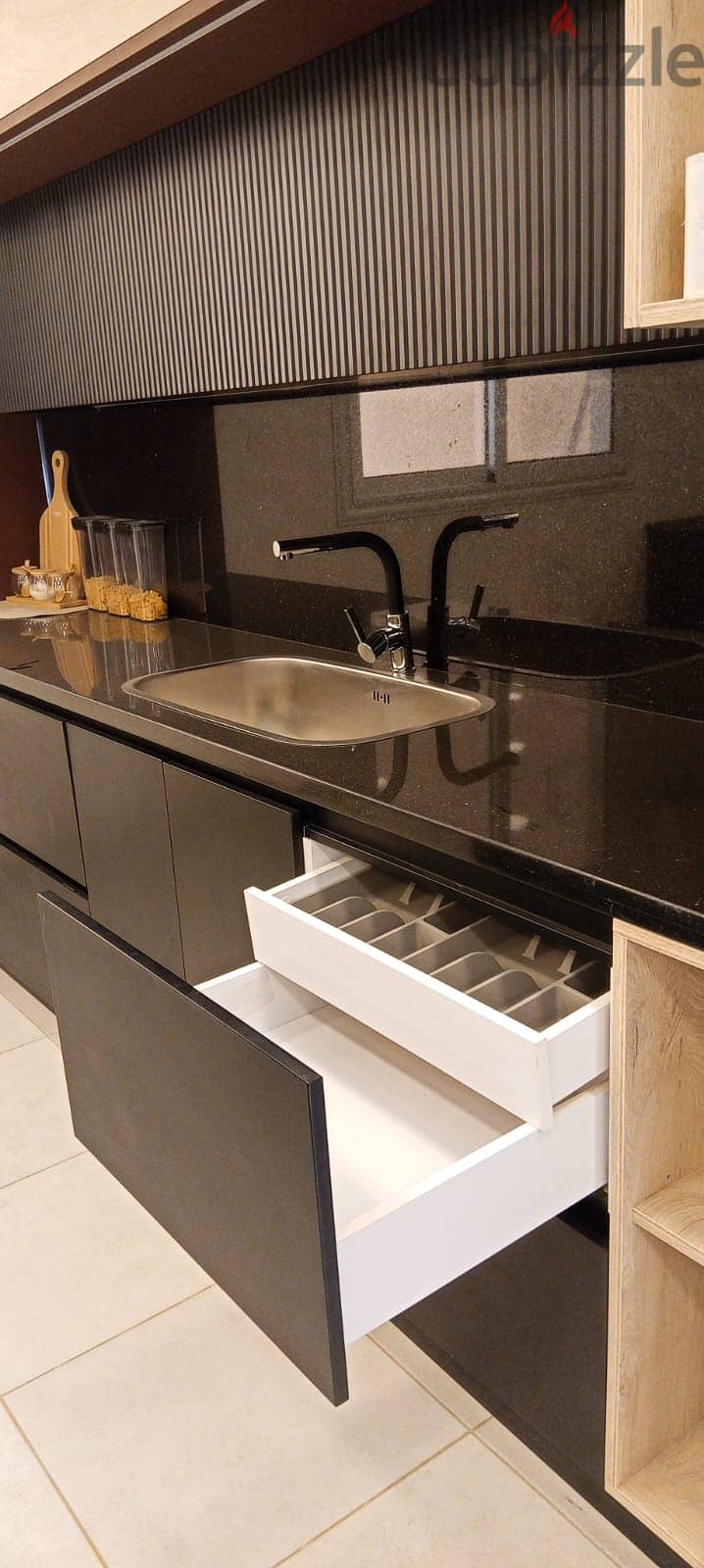 KITCHEN 9