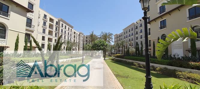 للبيع شقة 159 م  متشطبه استلام 2026 قسط 4 سنين   كومباوند Village west الشيخ زايد