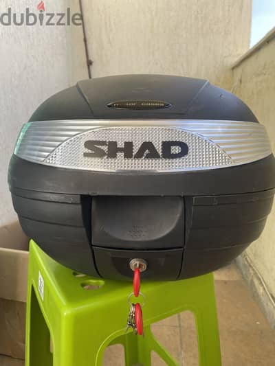 Top Box SHAD 29 Liters - توب بوكس شاد أصلي