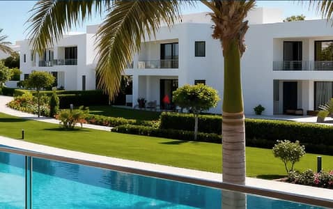 For sale Standalone villa in a prime location with a very distinctive view Ready to Move in Lake West opposite Beverly Hills