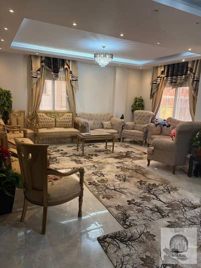 Apartment for sale in Gardenia Heights 1, near Jumla Market, 245 sq m, second floor, 4 rooms, 2 bathrooms, 4-piece reception, modern finishing, 5.7 mi
