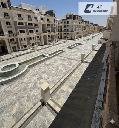 I Villa roof  275m ready to move lowest Price prime location open landscape view in Mountain View iCity Fifth Settlement New Cairo next to Hyde Park