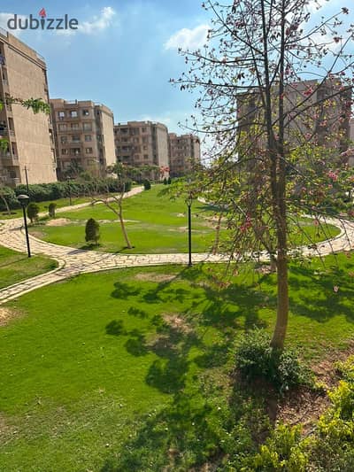 مدينتي شقة ١٣١م بيع B6 وايدجاردن فيو