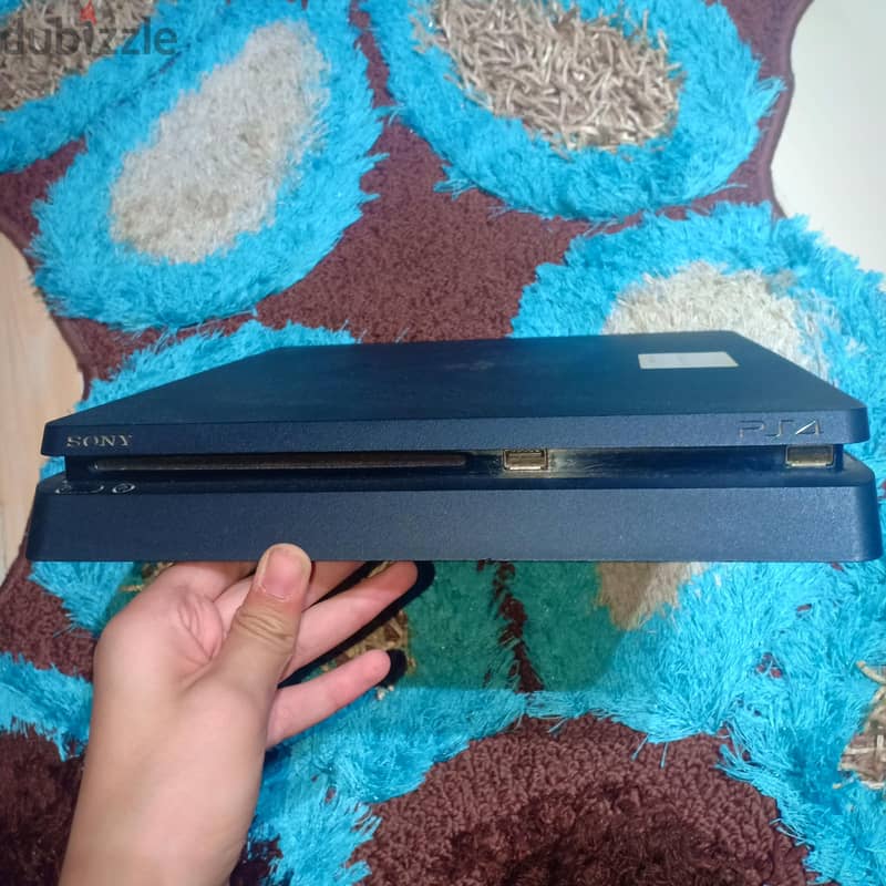 ps4 slim 3